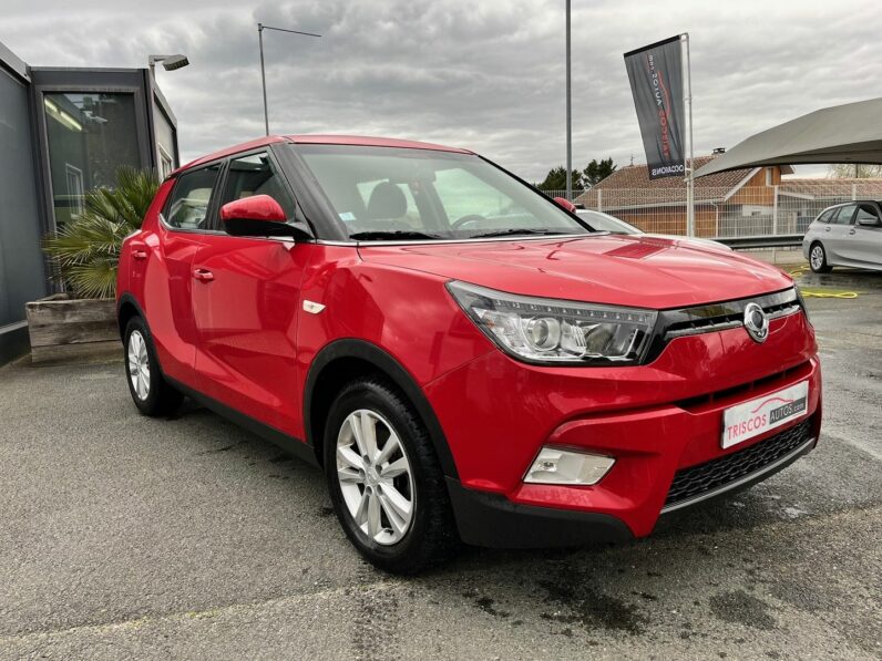 SSANGYONG TIVOLI 160 E-XGI 128CH 2WD URBAN ISG